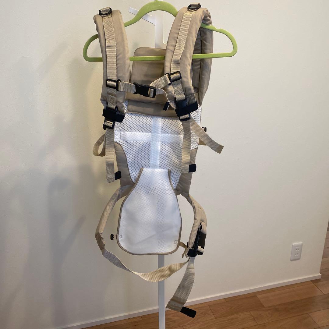 fermebelly ファムベリー　おんぶ紐（抱っこ紐）ベージュ