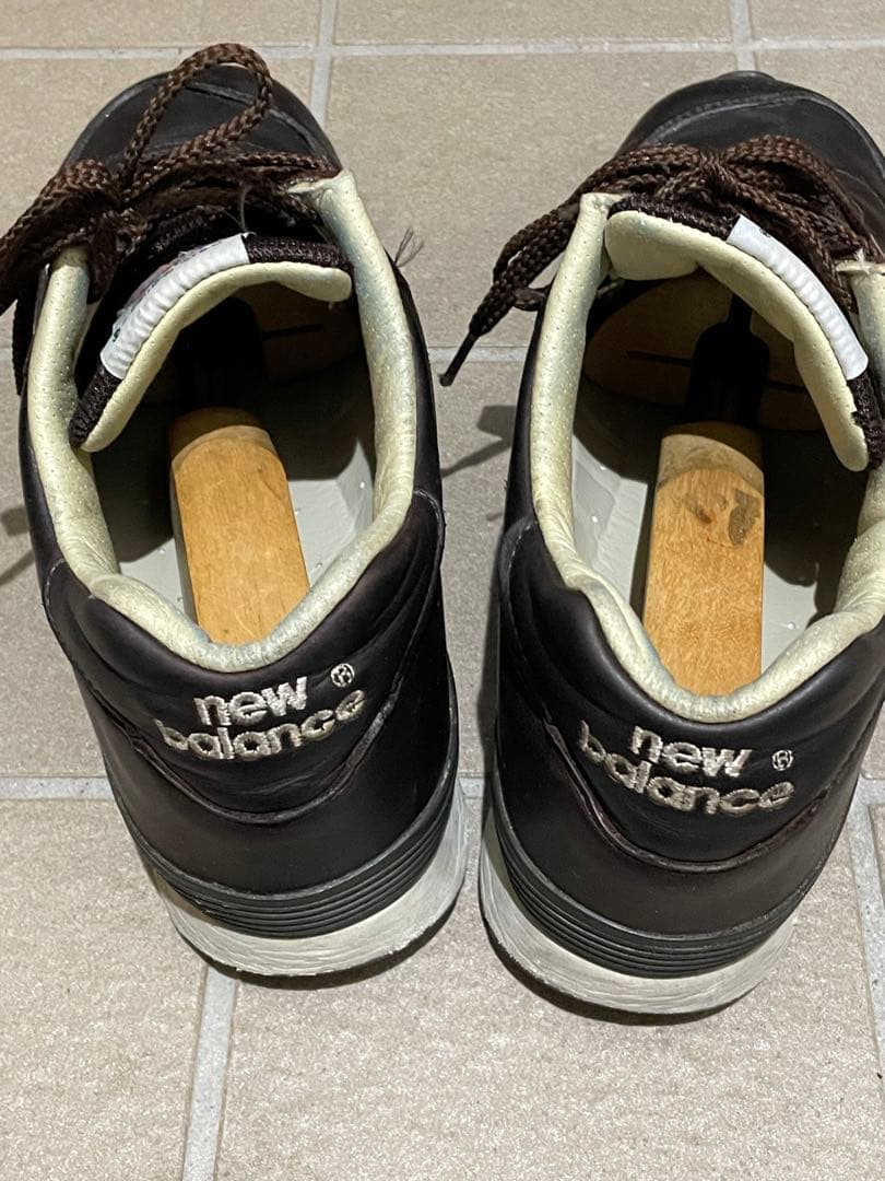 New Balance 576 ブラウンスニーカー