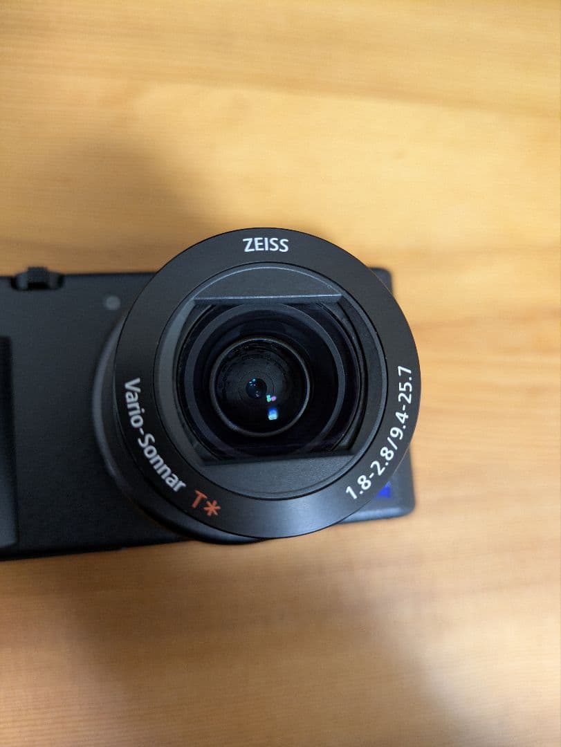 美品！★SONY (ソニー) VLOGCAM ZV-1　ブラック　おまけ付き