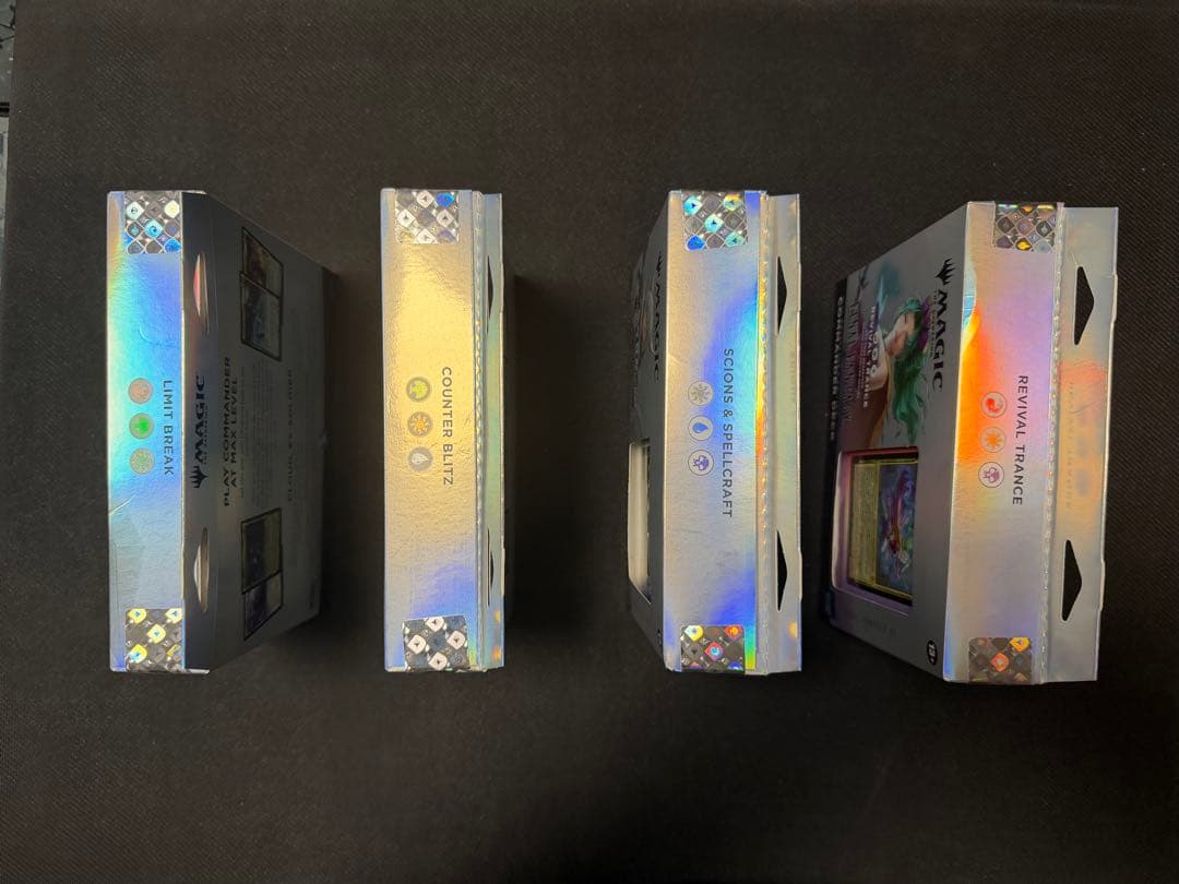 【新品未開封】MTG FF統率者デッキ コレクター版 英語版 4種類