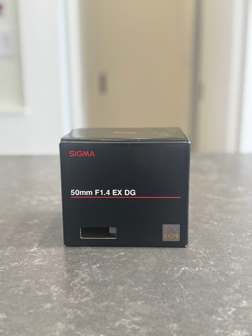【EFマウント】SIGMA 50mm f/1.4 EX DG HSM