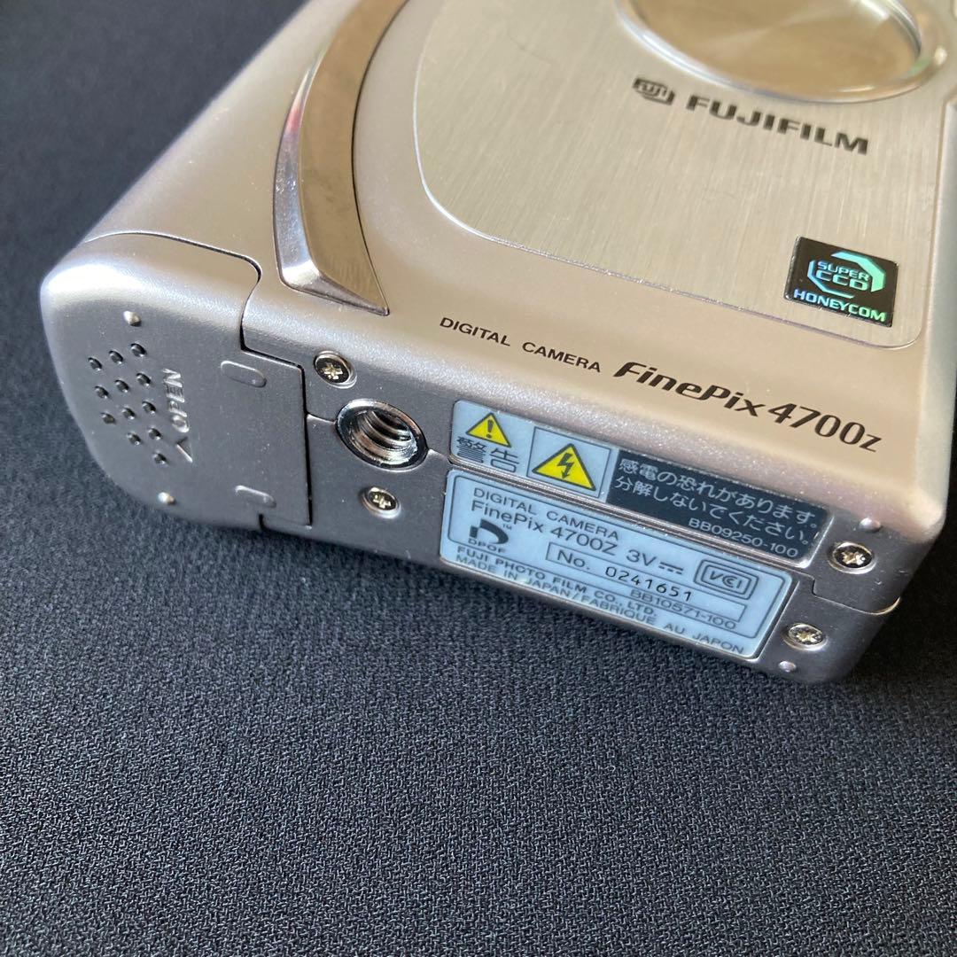 【美品】FUJIFILM finepix 4700z CCDセンサー コンデジ