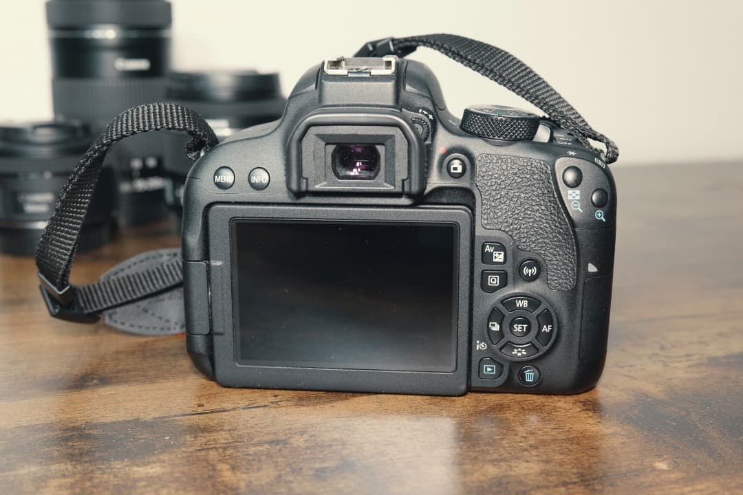 Canon eos kiss x9i レンズ3本セット