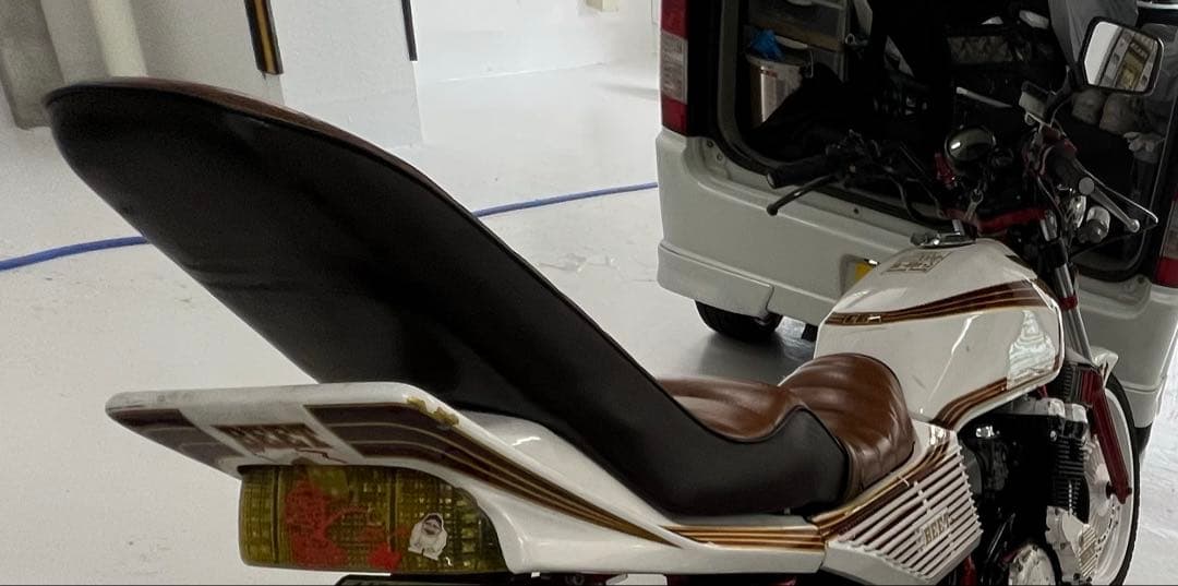 【CBX400F】3段シート　ブラウン　取り付け金具付き