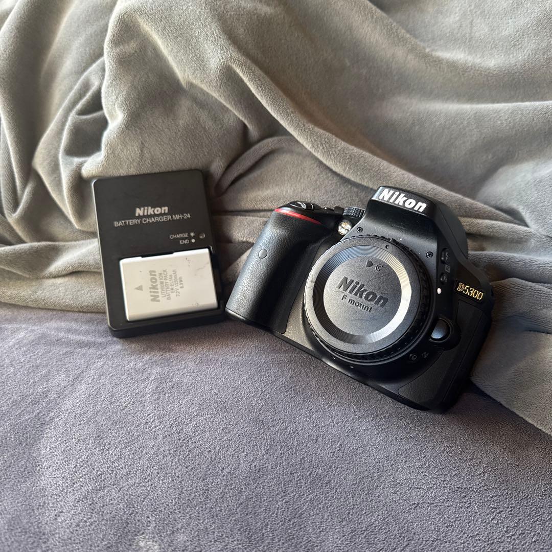 デジタルカメラ Nikon d5300