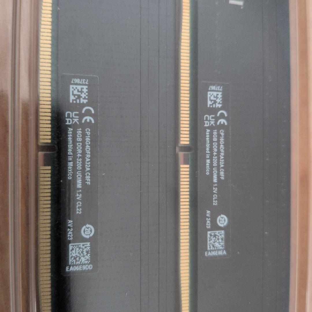 Crucial DDR4 Pro メモリー 2枚セット 32gb(16gb×2)