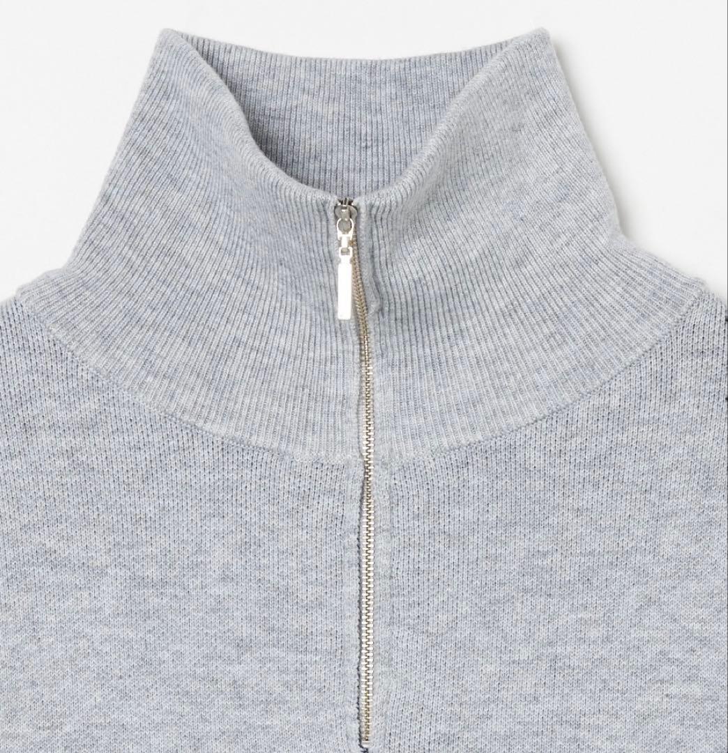 エリオポール　スタンドカラーロゴニット