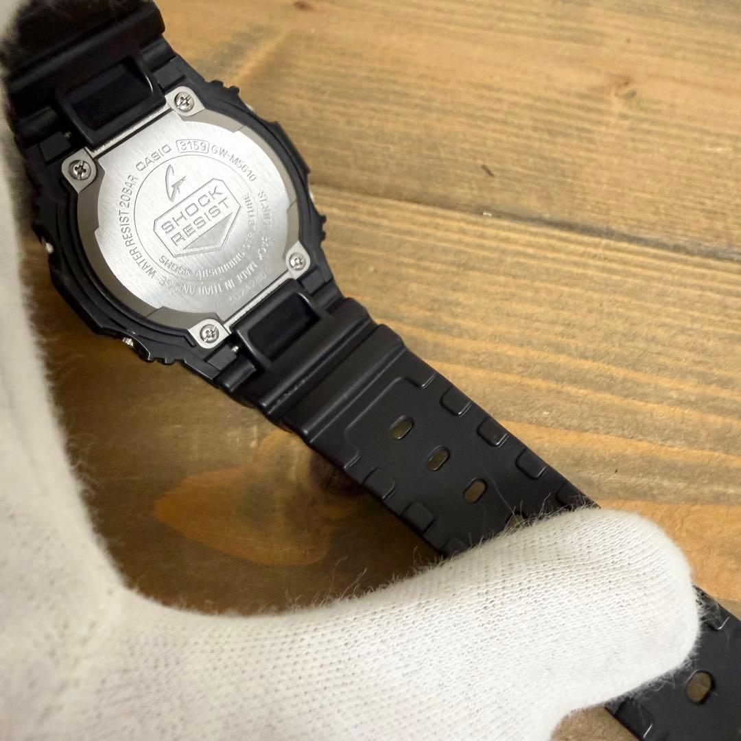 【美品】CASIO G-SHOCK GW-M5610 電波ソーラー