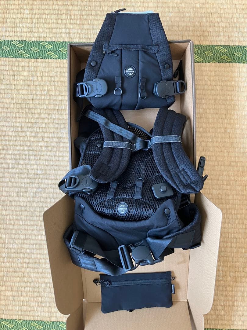エアバギー　ベビーキャリアはべーシックプラス