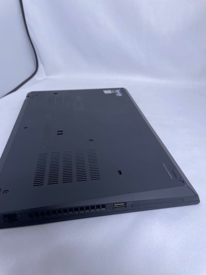 Windowsノート本体 ThinkPad P14s i7-10510U 16GB Quadro/P520