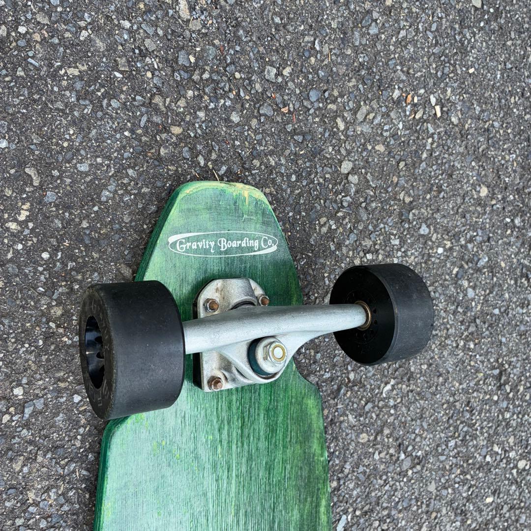 Gravity グラビティー　ロングスケートボード【４７インチ