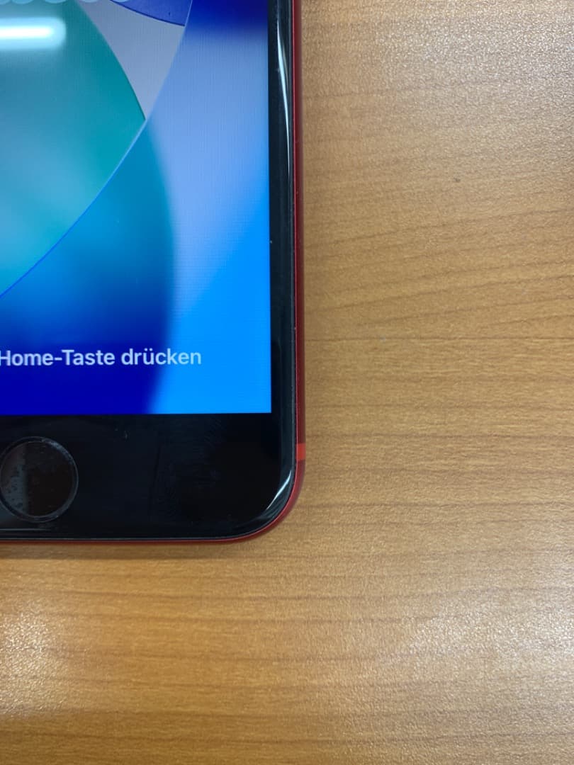 B*︎様 動作確認済 iPhone SE 第2世代 128GB ID B3290