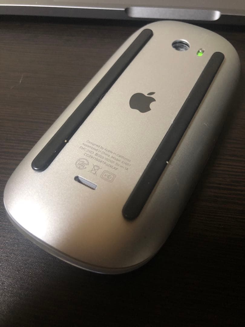 Apple MacBook Pro M2 2022年