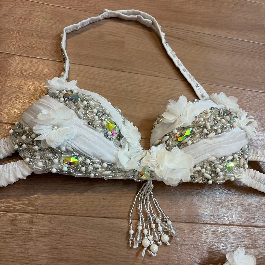 kana kana！hoydaベリーダンスセットアップ ホワイト