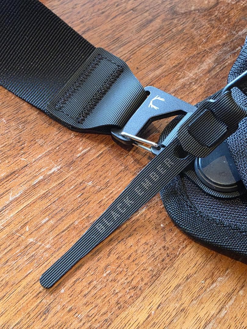 バッグ BLACK EMBER The Grip Sling