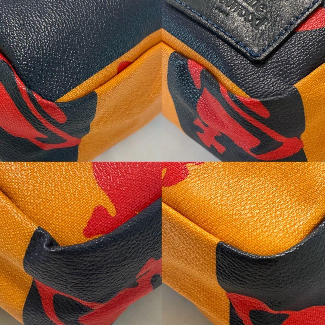 【美品】ヴィヴィアンウエストウッド ボディバッグ レザー オーブ レザー 肩掛け