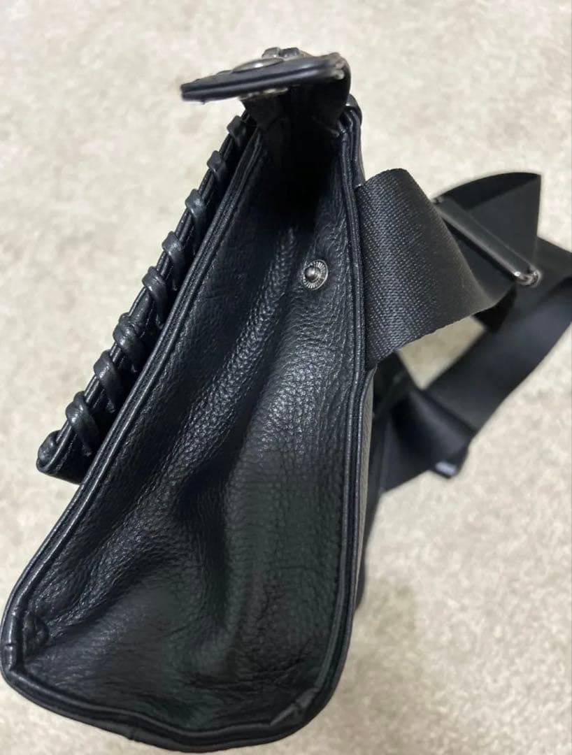 ear PAPILLONNERバック