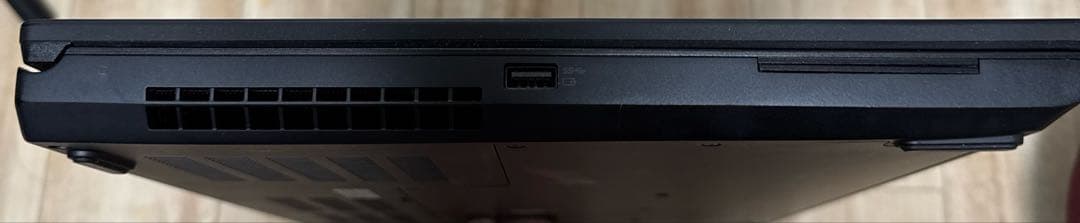 レノボ ThinkPad P72 Xeon搭載ワークステーション