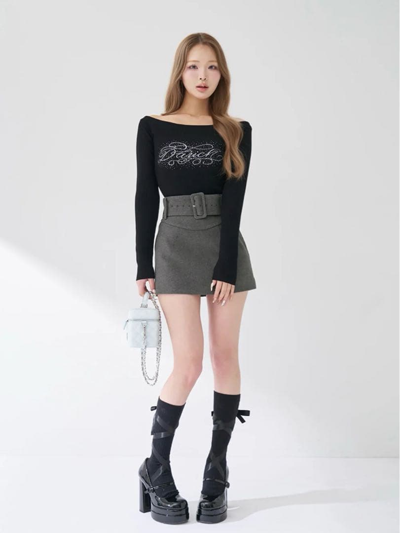 Darich☆ビジューロゴボートネックニットトップス新品未使用タグ付き