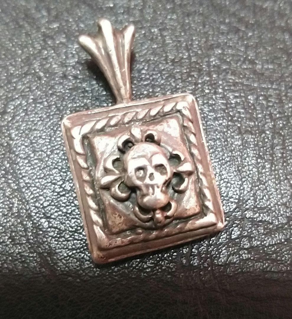 a&g　ペンダント