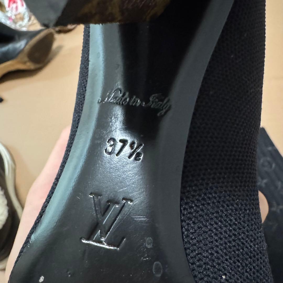 【美品】LOUIS VUITTON ブラック シルエットラインアンクルブーツ