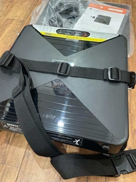 新品未使用品☆ルルドAX-HXL300シェイプアップボード♪ブルブル☆Q439