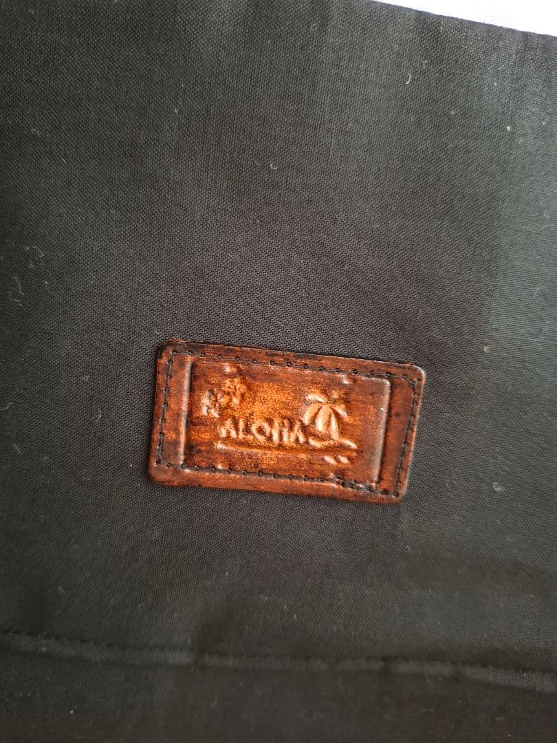 特別価格！ラスト！　ハワイアンキルト　バッグ　2WAYファスナー ハイビスカスB