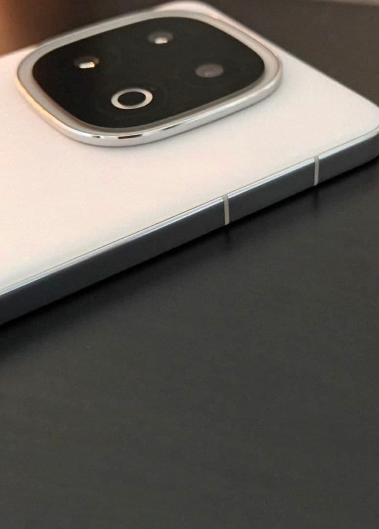 z*7様 Vivo iQOO 13  Edition