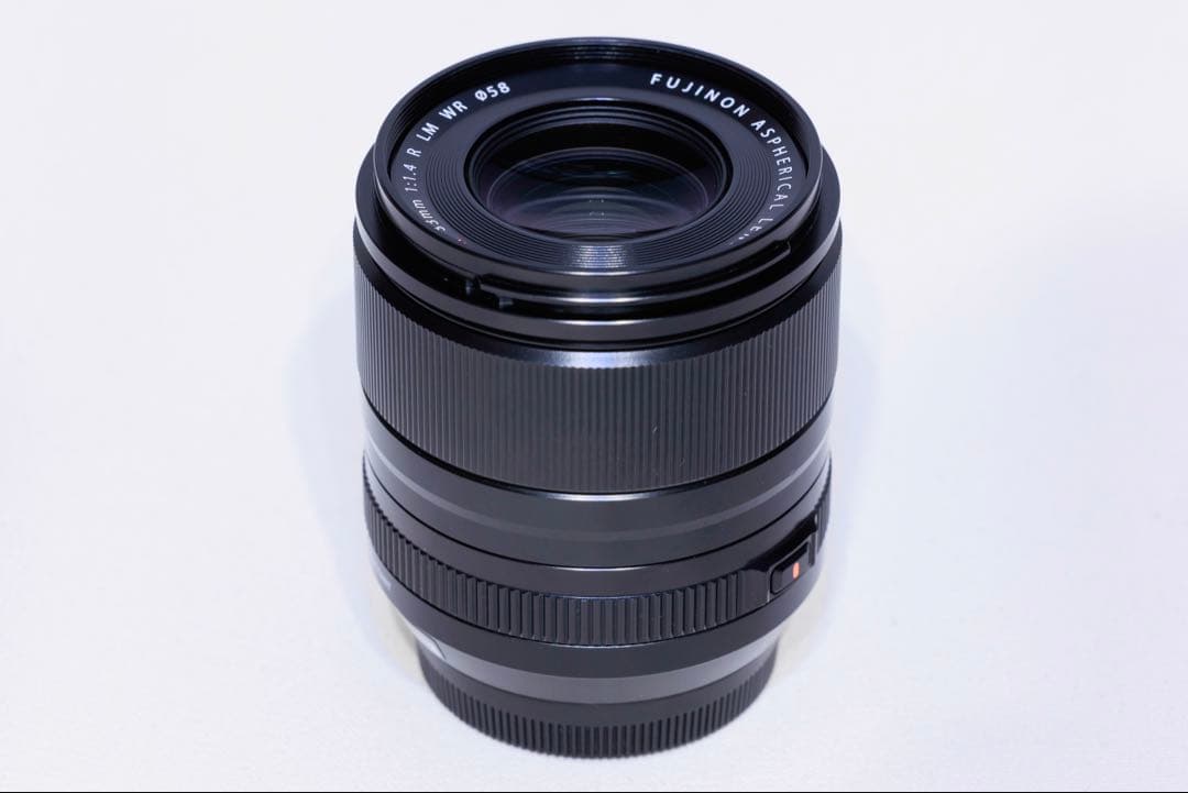 美品 FUJIFILM XF33mm F1.4 R LM WR