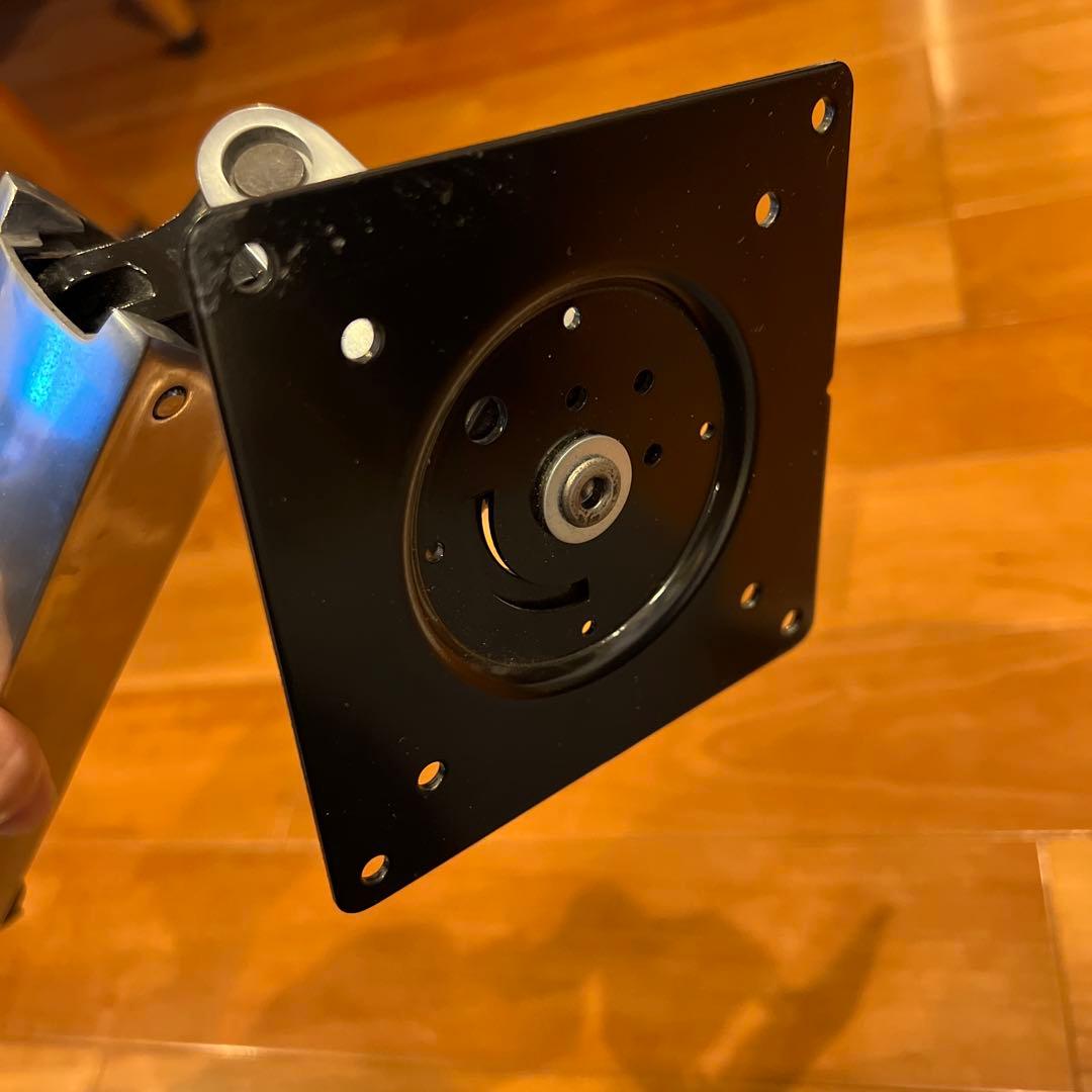 ERGOTRONエルゴトロン　モニターアーム シルバー