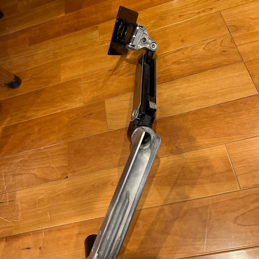 ERGOTRONエルゴトロン　モニターアーム シルバー