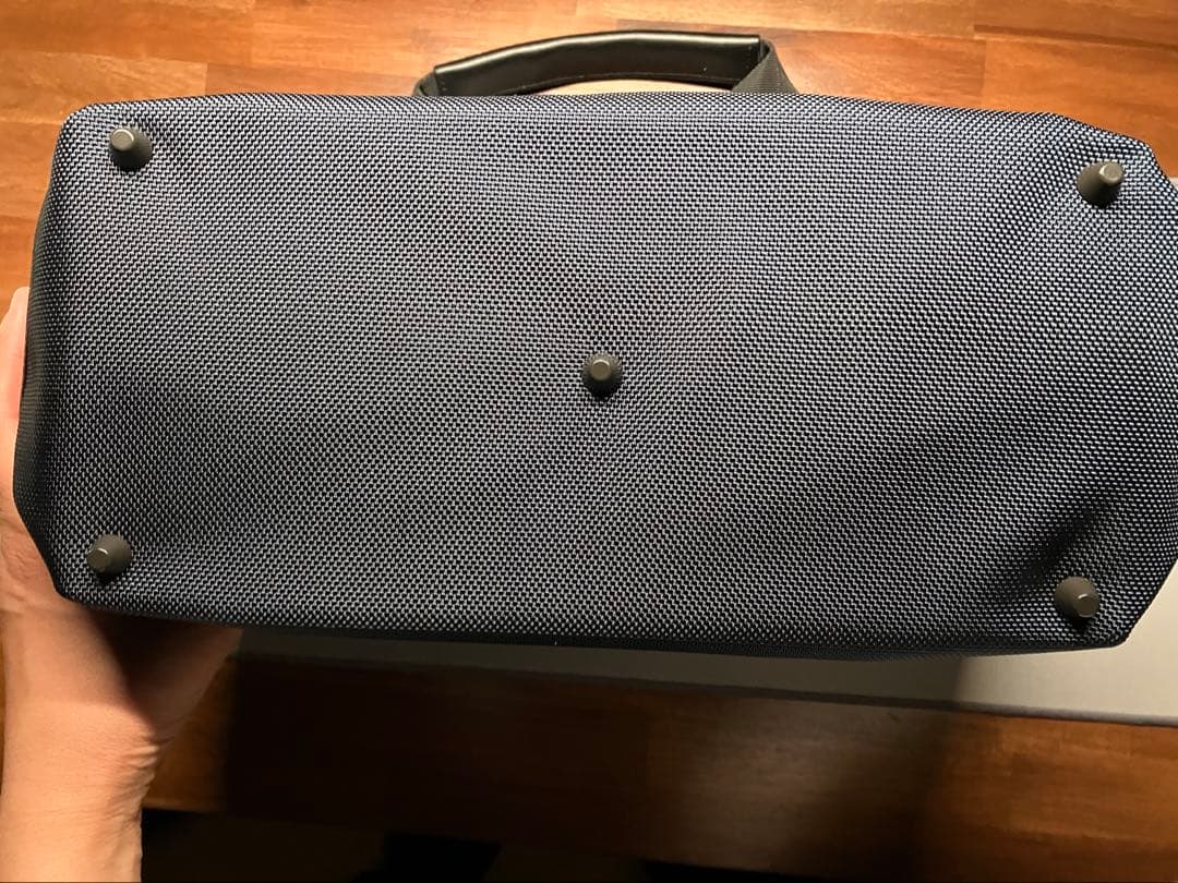 カワニシカバン　グレーブ　コーデュラ　ネイビー