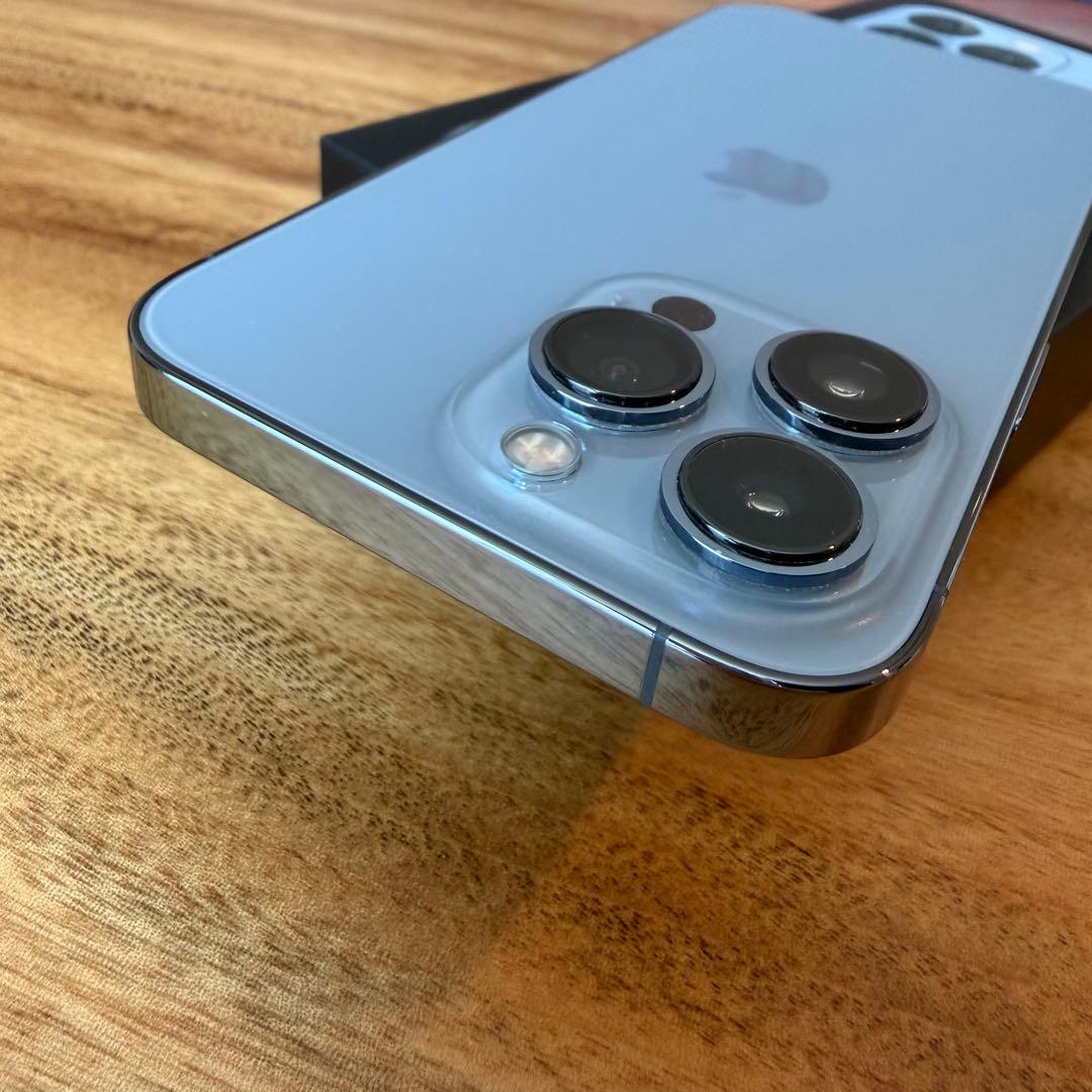 Apple iPhone 13Pro 256GBシエラブルー 本体　SIMフリー