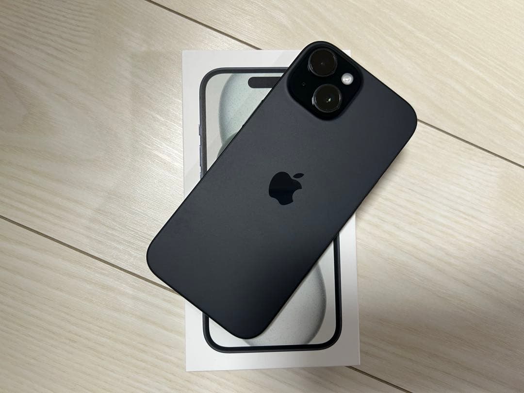 新品未使用Apple iPhone 15 128GB ブラック SIMフリー