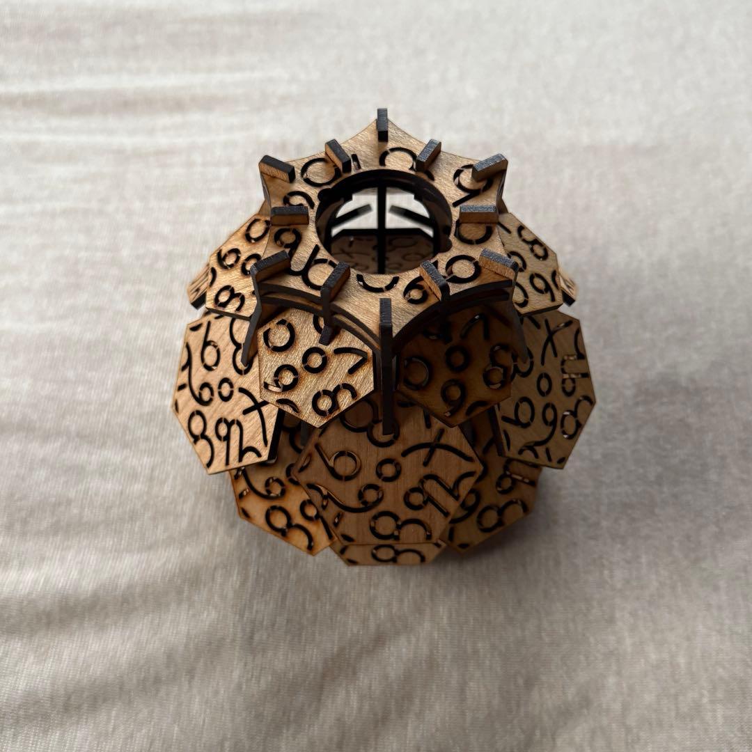 新品 WHAT WE WANT x TENt o TEN プニプニの実 チェリー