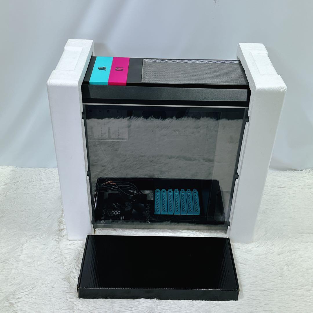 初音ミクPCケース Versa H26 HATSUNE MIKU EDITION