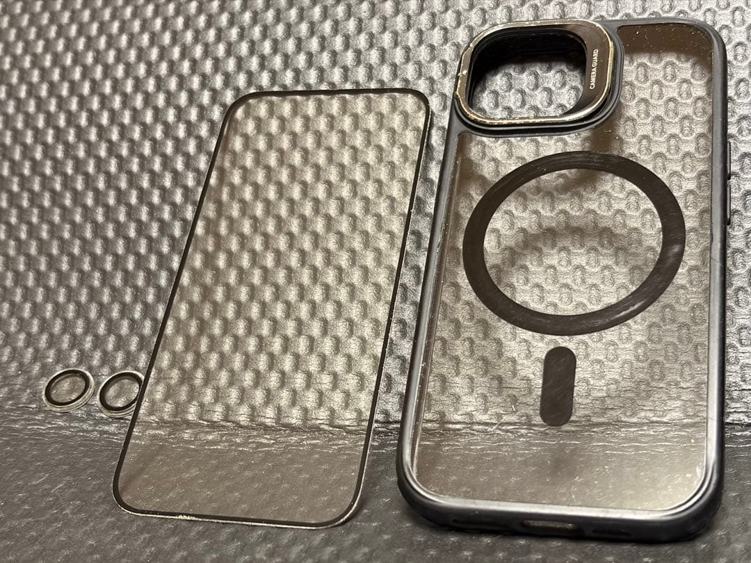 美品 最大容量90% Apple iPhone 15 ブラック 本体 128GB