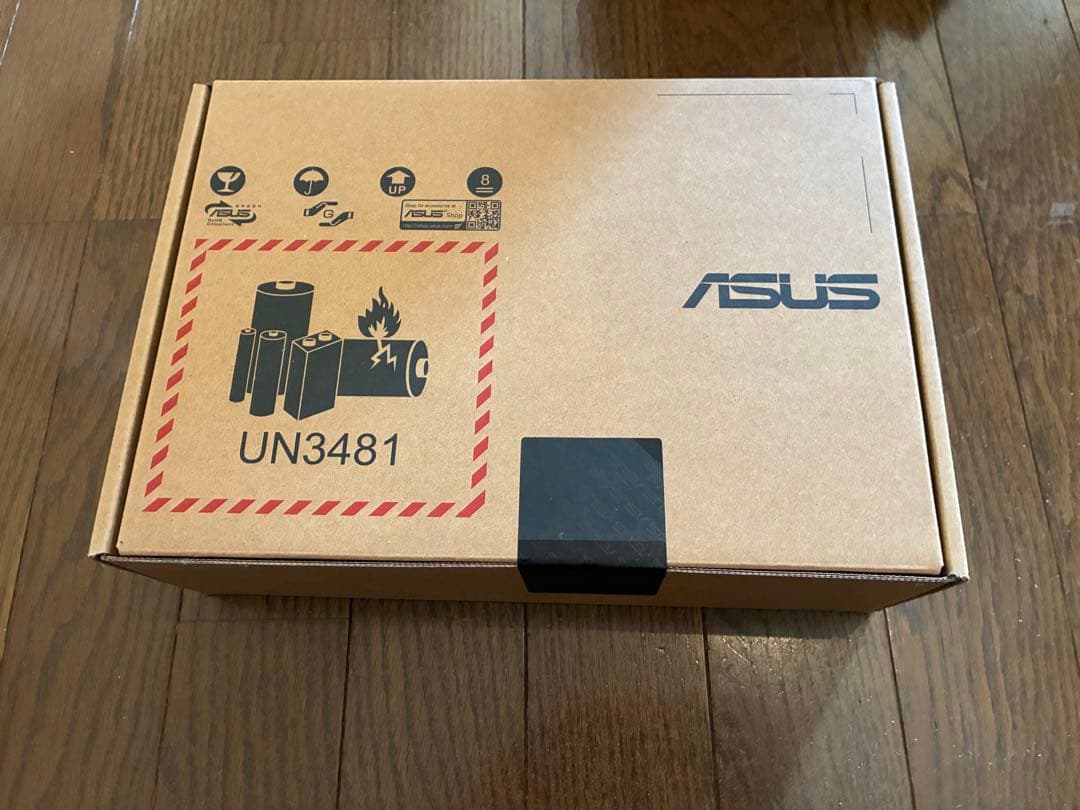 ASUS Chromebook CM3001DM2 10.5インチ
