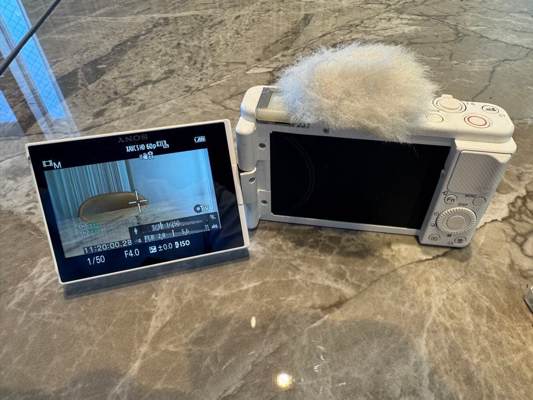 ウ*ト様 SONY ZV-1 ホワイト コンパクトデジタルカメラ＋シューティング