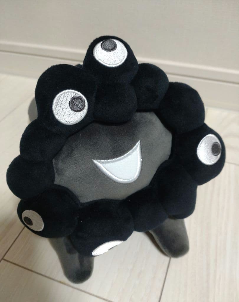 【М】黒ミャクミャク 這い型 ぬいぐるみ Мサイズ 万博 ミャクミャク