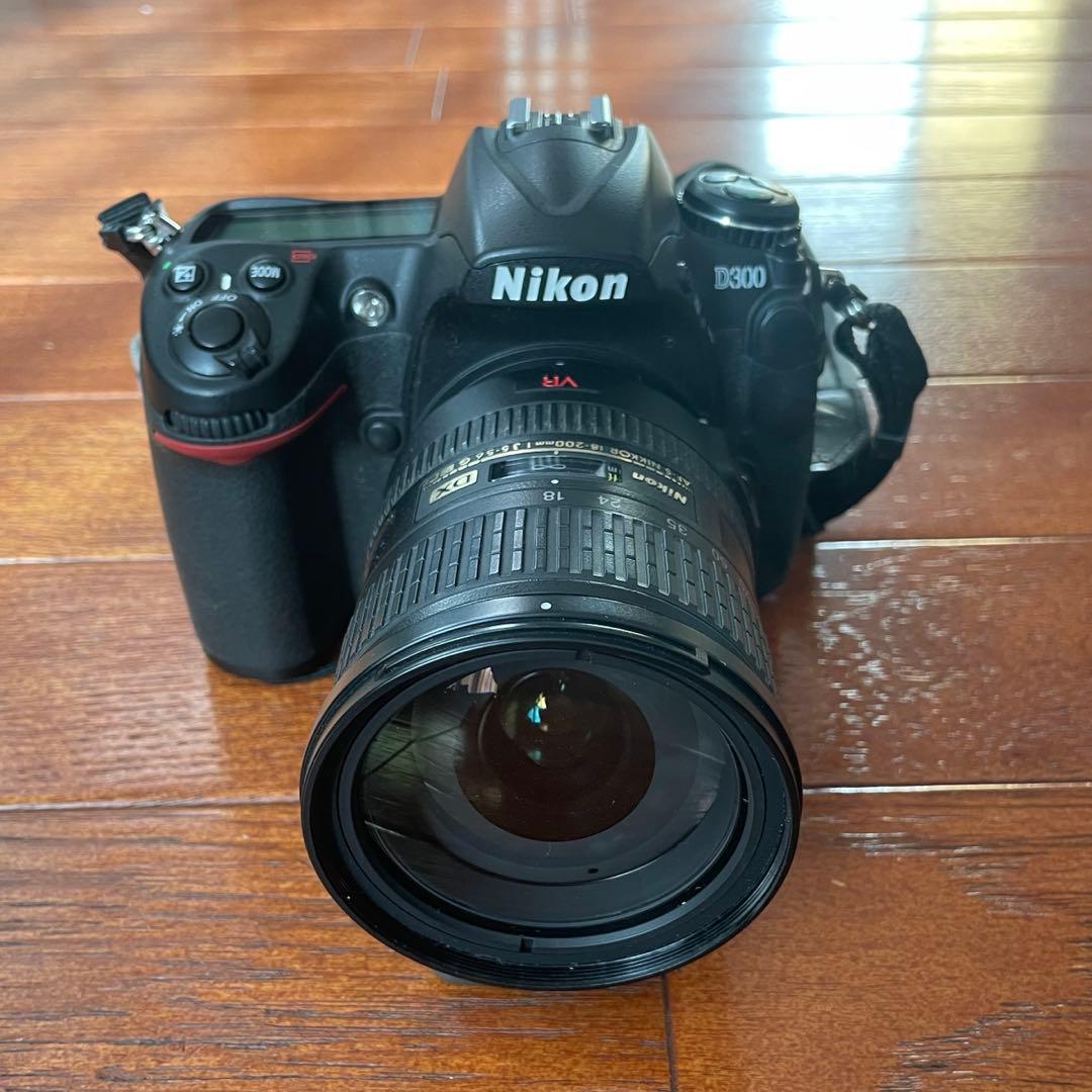Nikon D300 + AF-S DX 18-200mm VR レンズセット