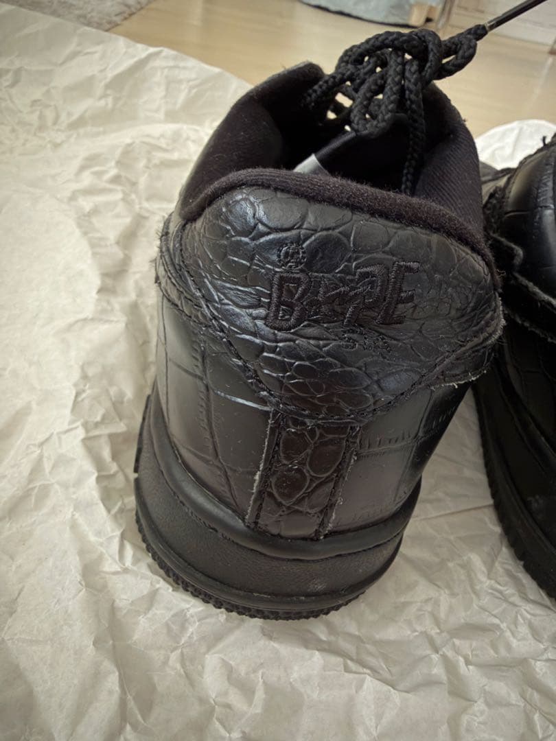 クロコダイル風 ブラックスニーカー　　ア ベイシング エイプ