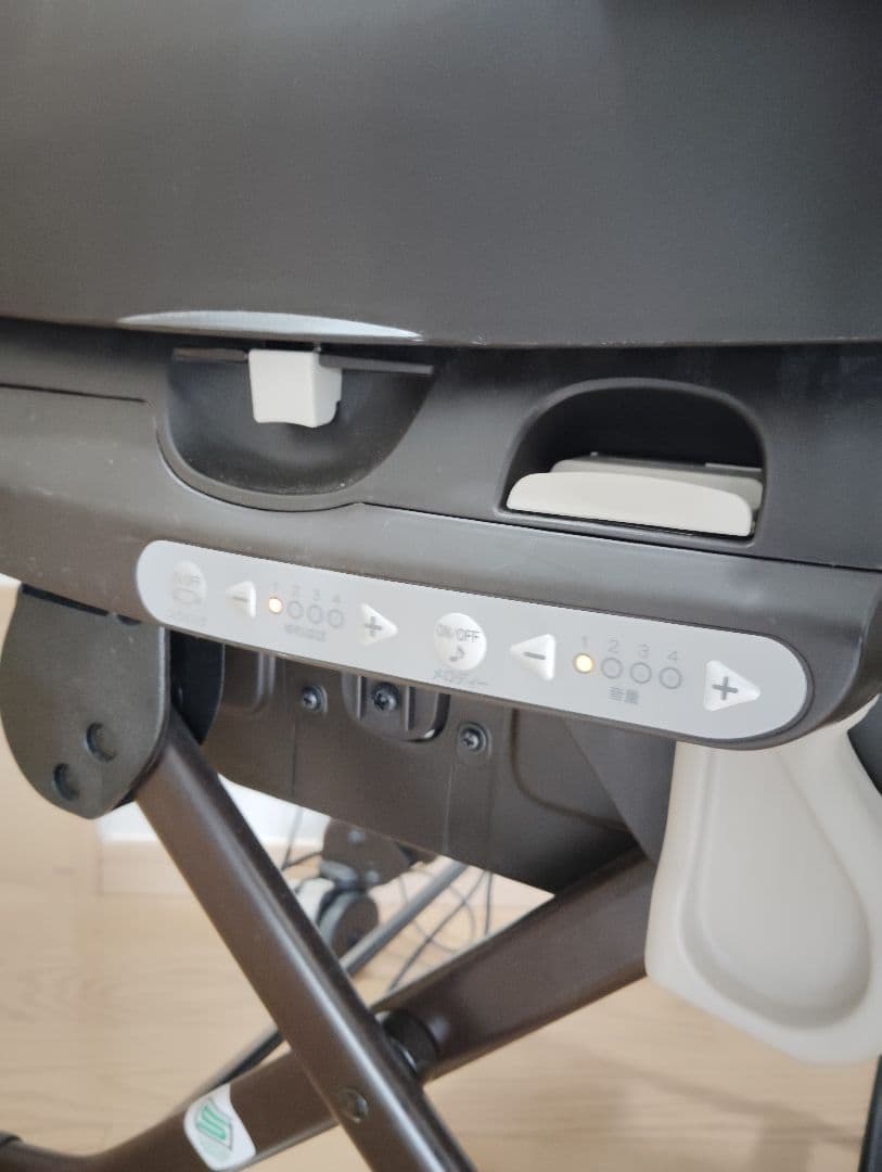 【極美品✨ 】Combi コンビ ネムリラAT 自動　 WHITE LABEL