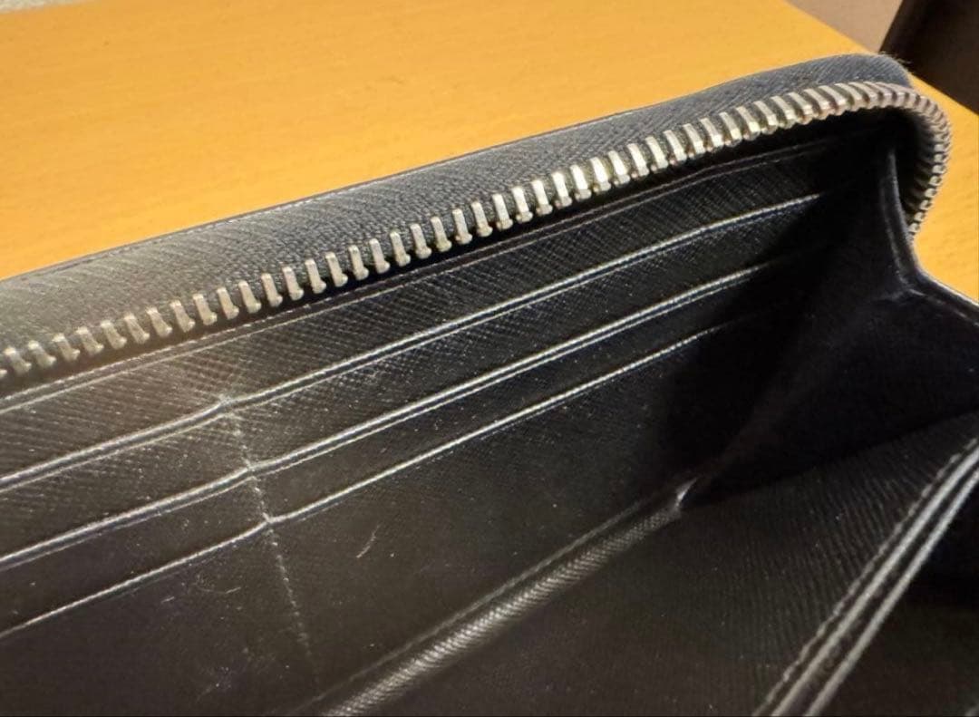 【正規品】PRADA プラダ サフィアーノレザー ラウンドファスナー 長財布
