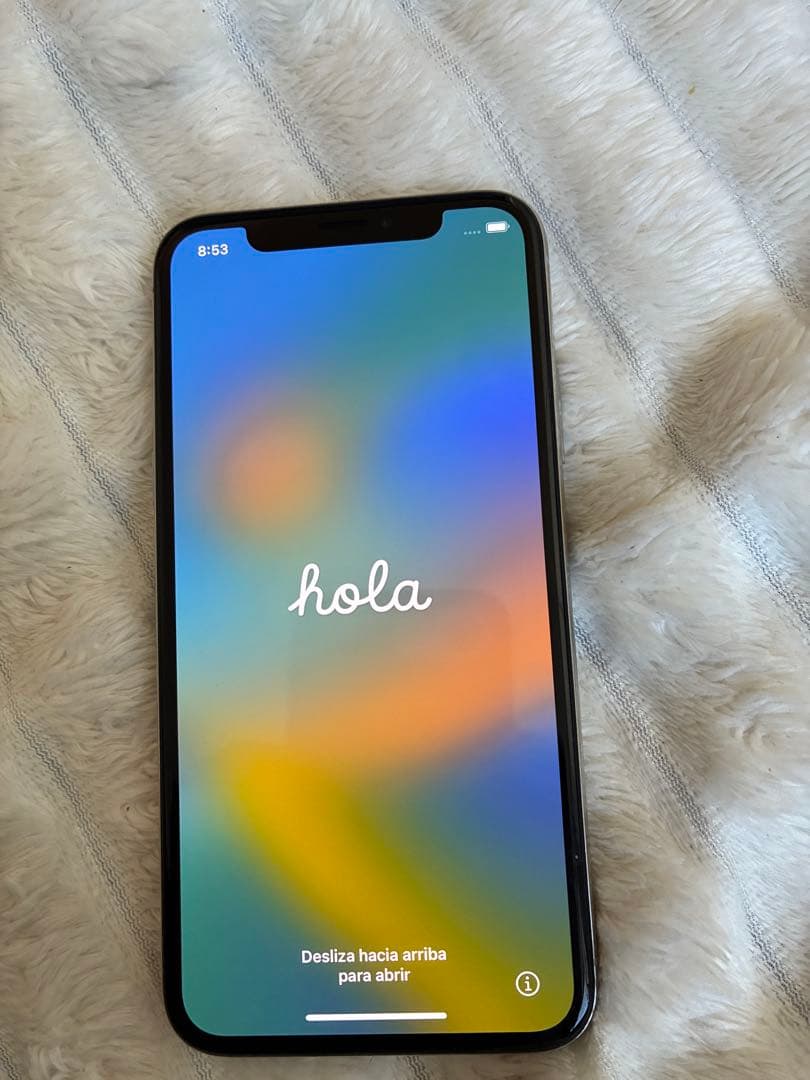 iPhone X 64GB 程度良好　64GB イオシスで購入