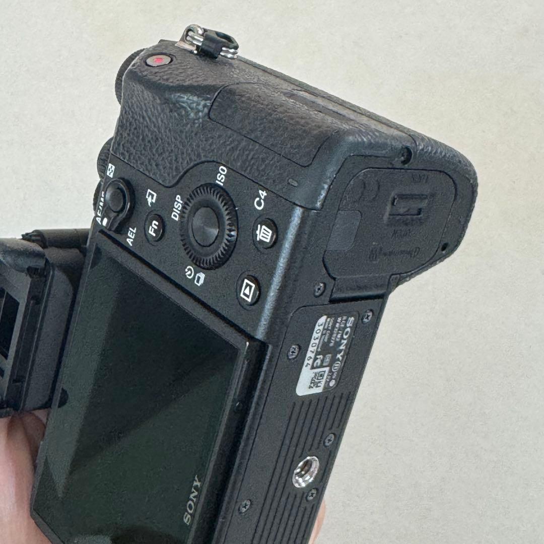 【シャッター数1万枚程度】Sony α7 II ミラーレス一眼カメラ