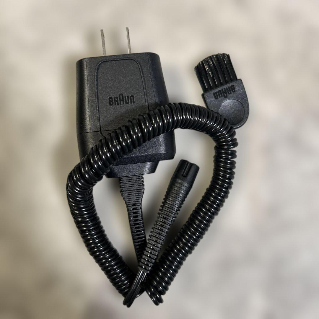 BRAUN Series 5 メンズ電気シェーバー　ブラウン　男性　メンズ