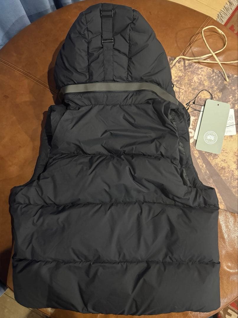   Vest Black Label【Sサイズ】試着のみ