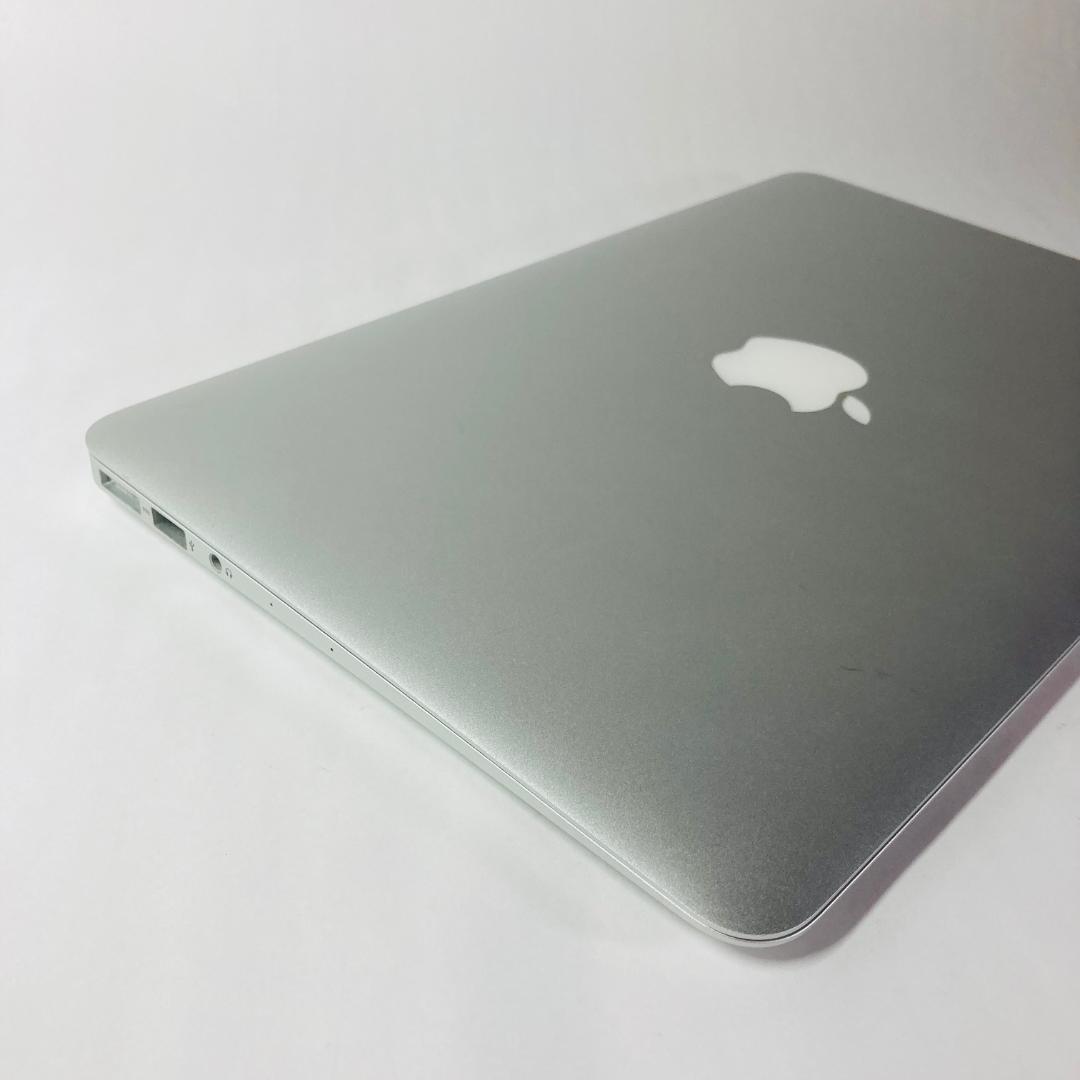 MacBook本体 MacBook Air A1465 i5 4GB SSD256GB