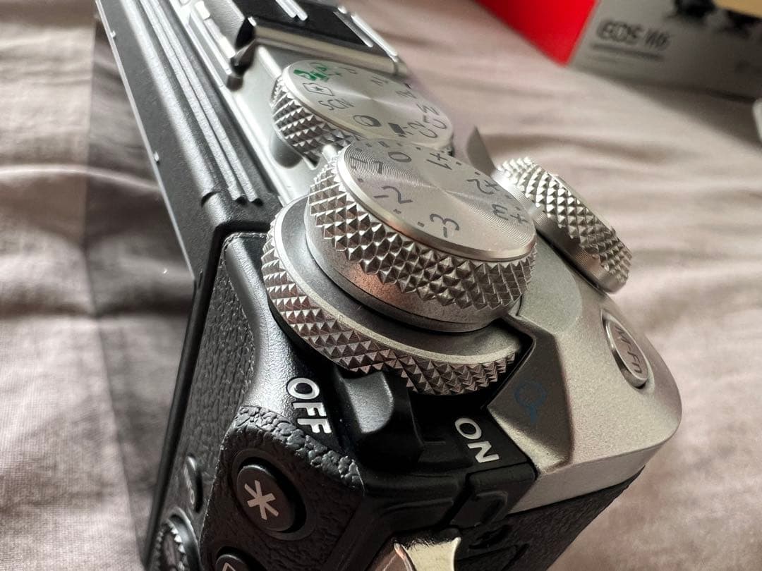 Canon EOS M6 ミラーレスカメラ 15-45レンズセット 超美品